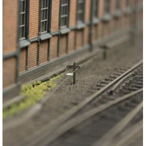 Kabel-/Wireholder (10 stk. med trd) (tilbehr og vrige bygninger medflger ikke) - H0 - Artitec