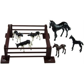 Baby Animals (3 kalve, 1 hest og 2 fl samt indhegning) - 1:32 - Britains