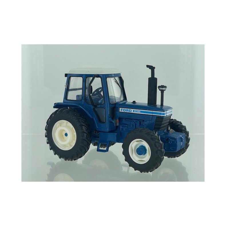 Ford 8700 4WD Limited Edition (1851 pieces) - 1:32 - Britains