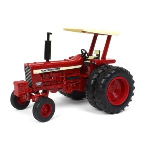 Farmall 856 with Duals - 1:32 - Ertl