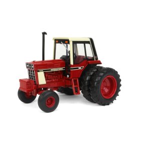 IH 1086 with Duals - 1:32 - Ertl