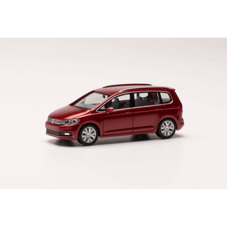 VW Touran, kings red metallic - 1:87 / H0 - Herpa