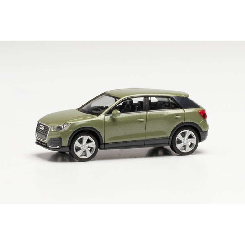 Audi Q2, apple green metallic - 1:87 / H0 - Herpa