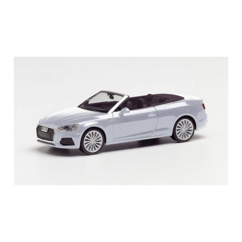 Audi A5 convertible, silver metallic -  1:87 / H0 - Herpa