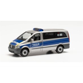 Mercedes-Benz Vito bus 