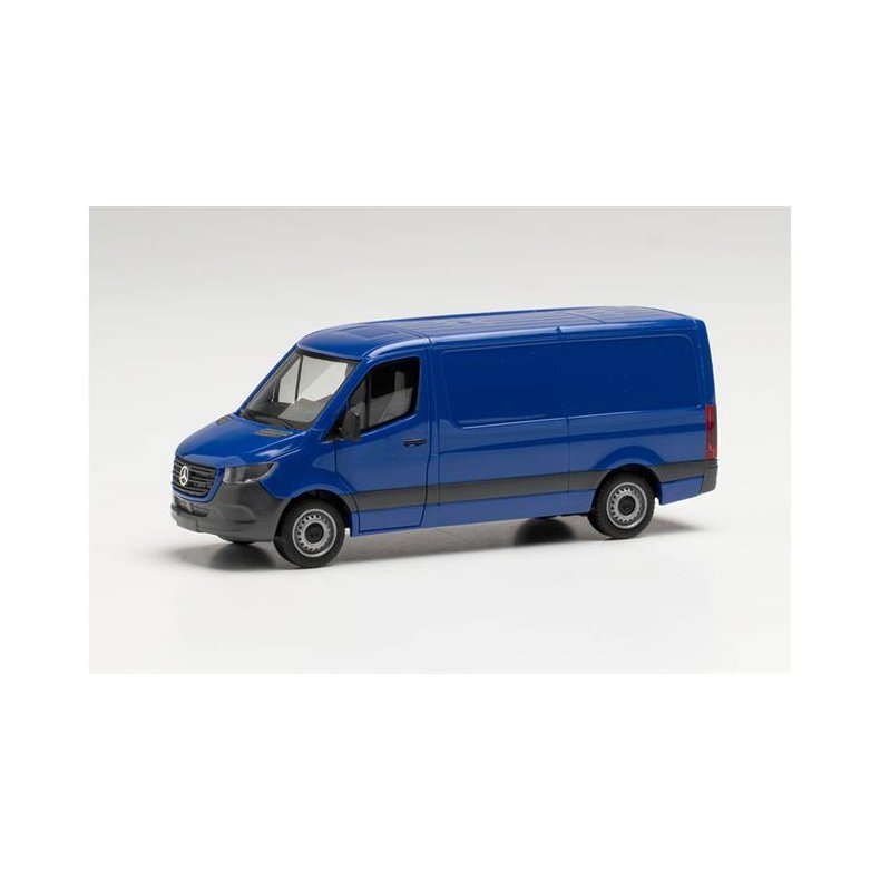 Mercedes-Benz Sprinter '18 box low roof, ultramarine blue - 1:87 / H0 - Herpa