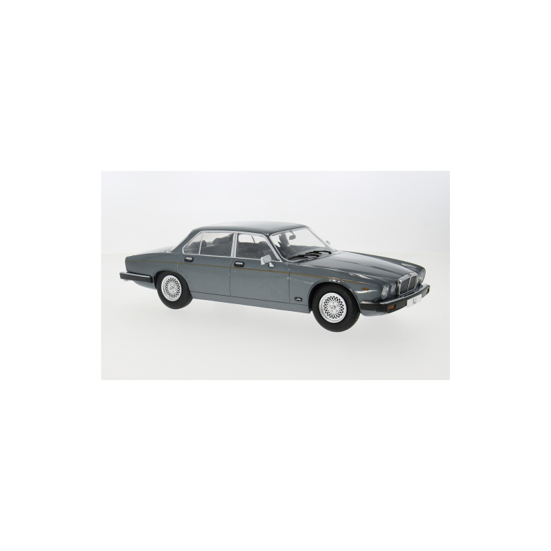 Jaguar XJ Series III, m�rkegr� metallic, 1979 - 1:18 - Model Car Group
