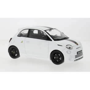 Fiat 500e Abarth, hvid, 2024 - 1:18 - Model Car Group / IXO