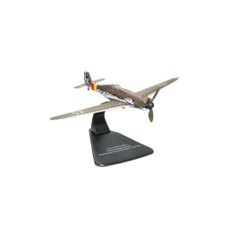 Focke Wulf Ta152H-1 - 1:72 - Oxford Diecast