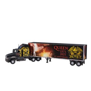 3D puzzle QUEEN Tour Truck - 50th Anniversary - Revell