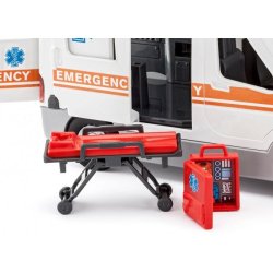 Ambulance - 1:20 - Junior Kit - Revell