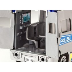 Police Van - 1:20 - Junior Kit - Revell