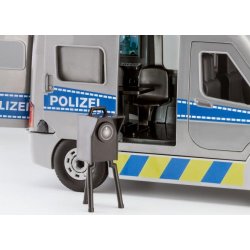 Police Van - 1:20 - Junior Kit - Revell