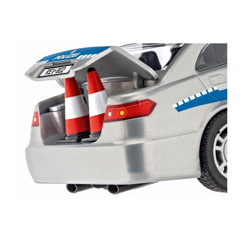 Police Car with figure  - 1:20 - Junior Kit - Revell