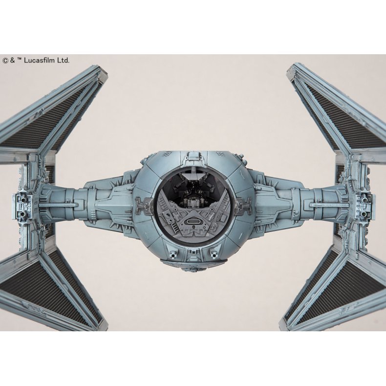 STAR WARS TIE Interceptor - 1:72 - Revell/BANDAI