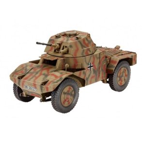 Armoured Scout Vehicle P204 (f) - 1:35 - Revell