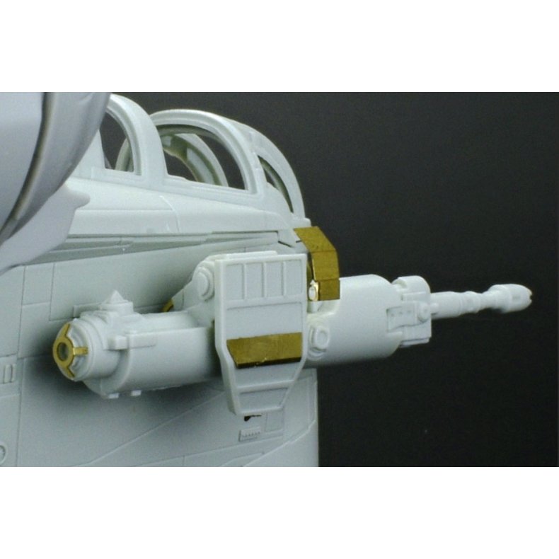 STAR WARS The Mandalorian: Razor Crest - Platinum Edition - 1:72 - Revell