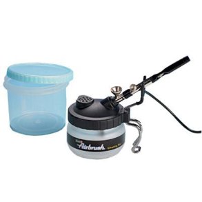 Airbrush Cleaning Set (airbrush-pistol p billedet medflger ikke) - Revell