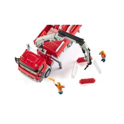 Mercedes-Benz Atego med kran og tilbeh�r - 1:50 - Siku (SIKU SUPER)