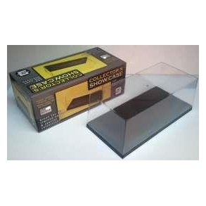 Vitrine / Display Case - 23,0/24,3 x 9,2/10,3 x 7,9 cm, plast, passer til skala 1:24 biler - Triple9 Collection