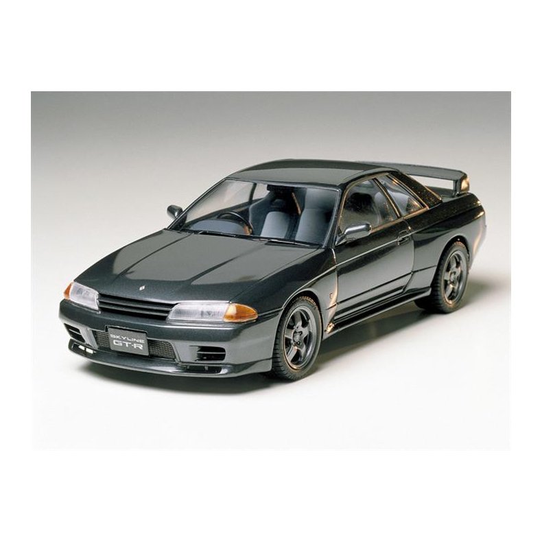 Nissan Skyline GT-R - 1:24 - Tamiya