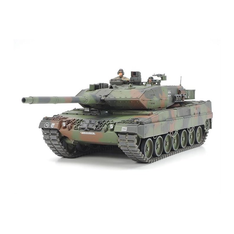 Leopard 2 A6 Main Battle Tank - 1:35 - Tamiya