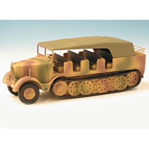 SdKfz 9 Halftrack - H0, byggest - Trident