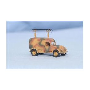 Renault ADH 2,5 ton Radio Car